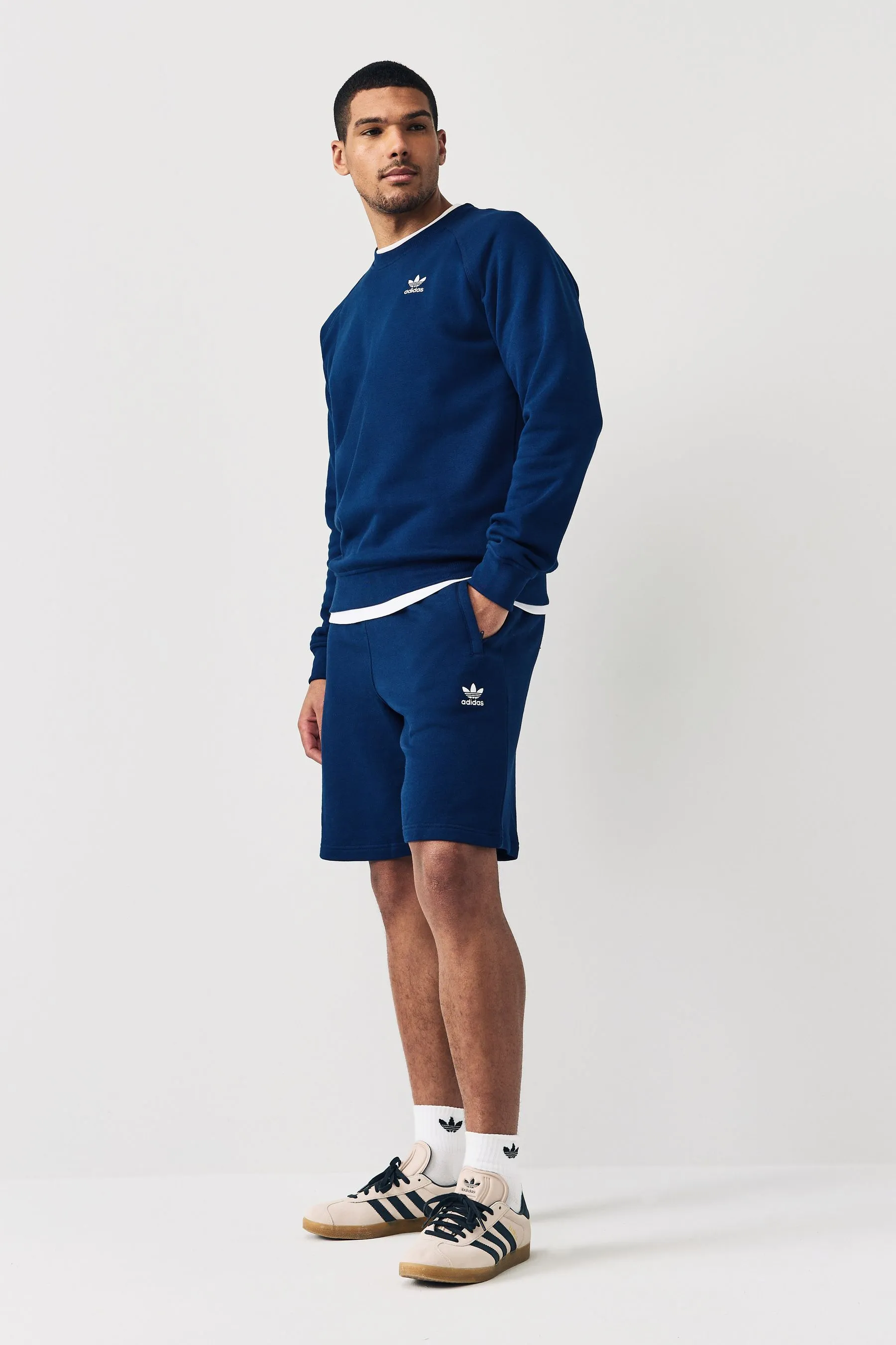 adidas Must-have - Shorts con trifoglio