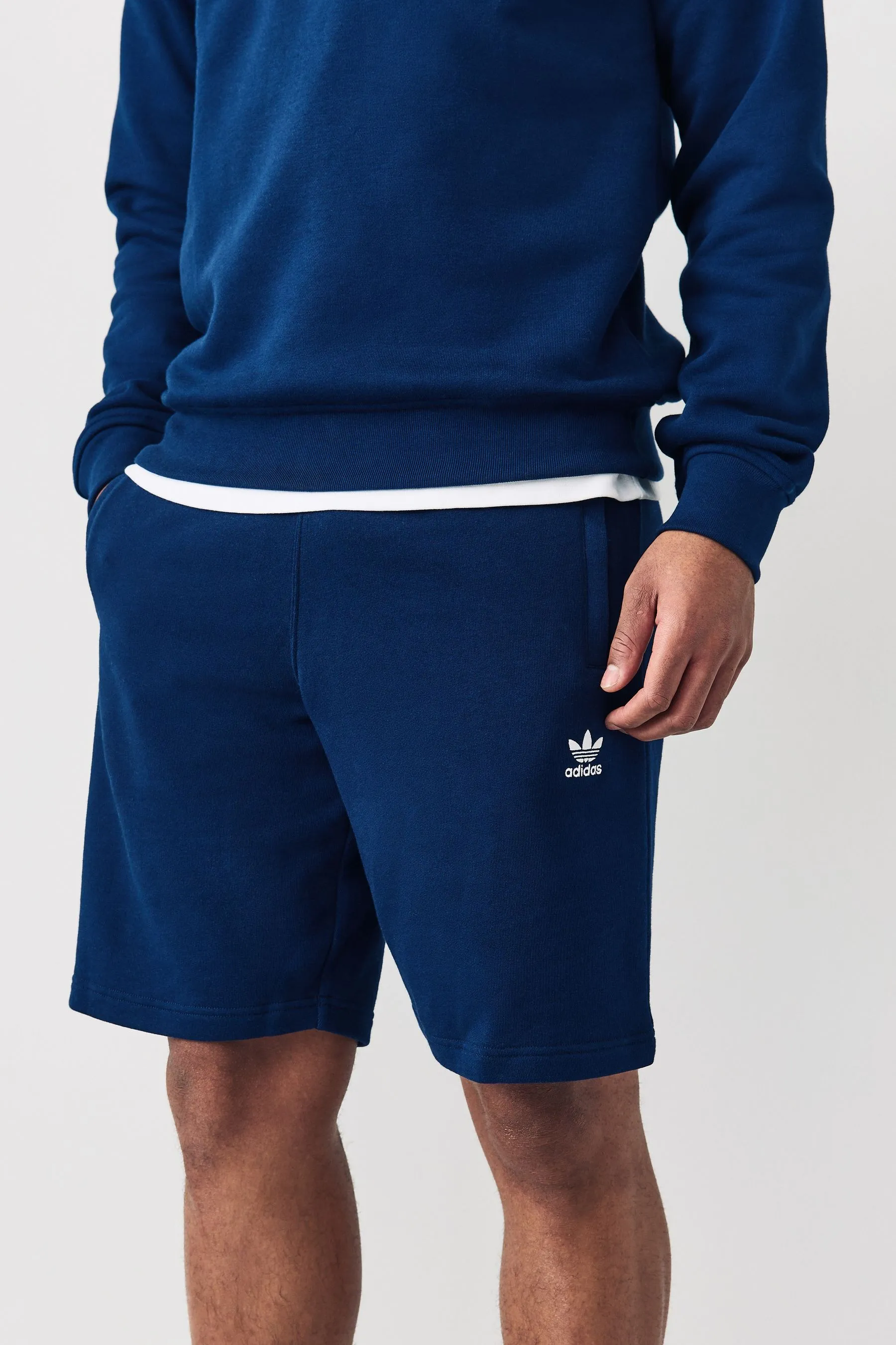 adidas Must-have - Shorts con trifoglio
