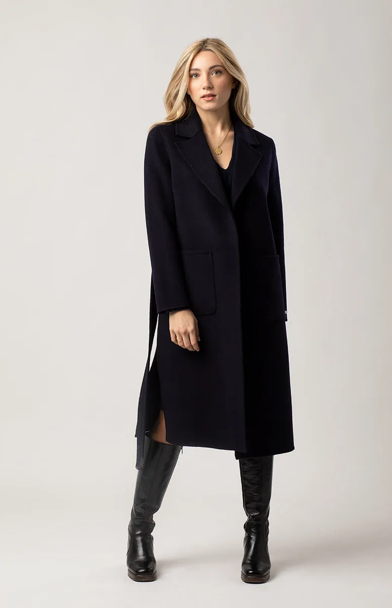Cappotto con cintura