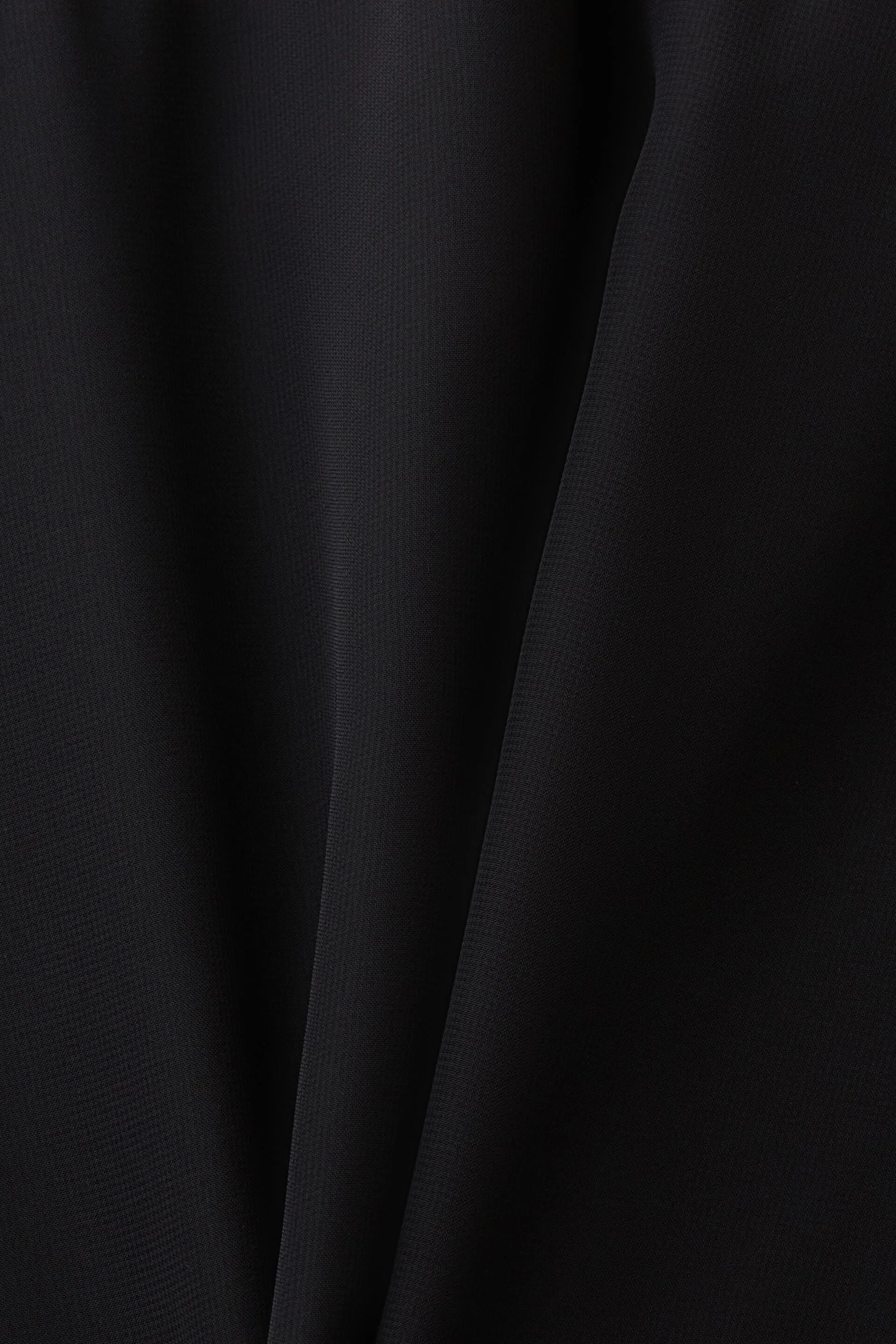 Mini abito in chiffon con scollo a V