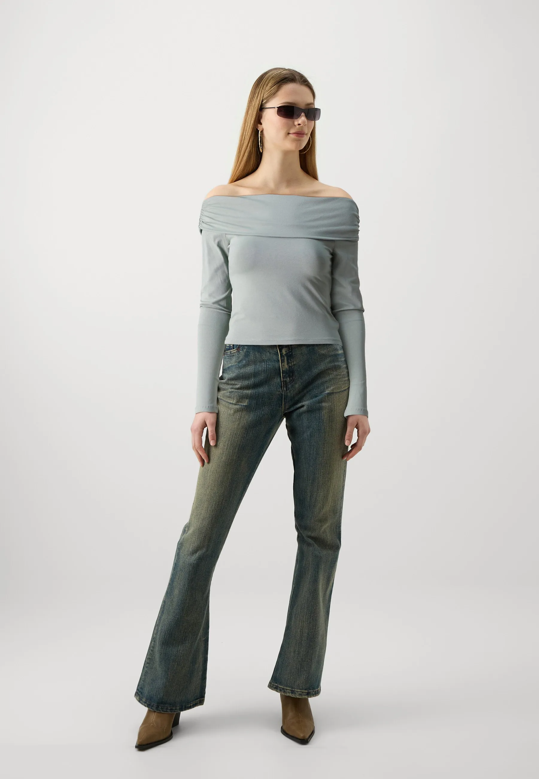 ONLLIVE LOVE OFF SHOULDER - Maglietta a manica lunga