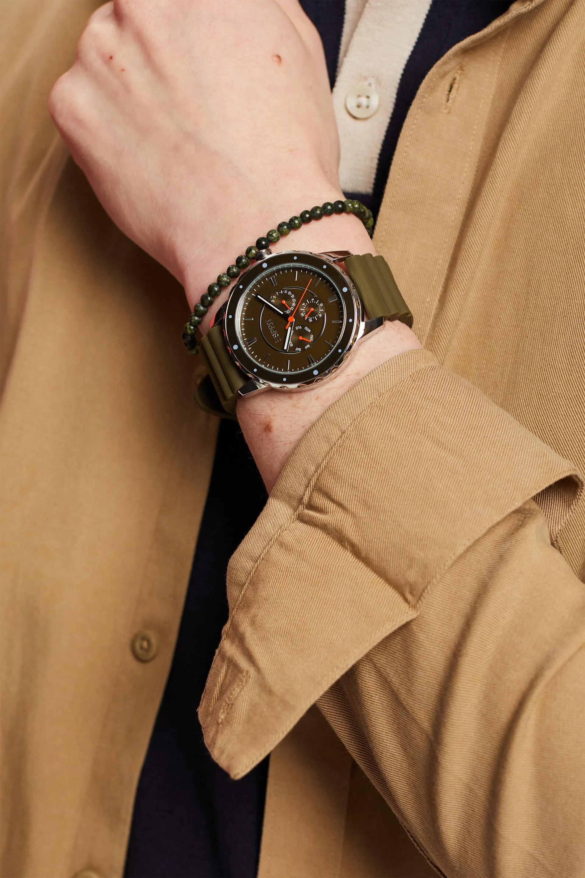 Orologio in acciaio inossidabile con cinturino in gomma