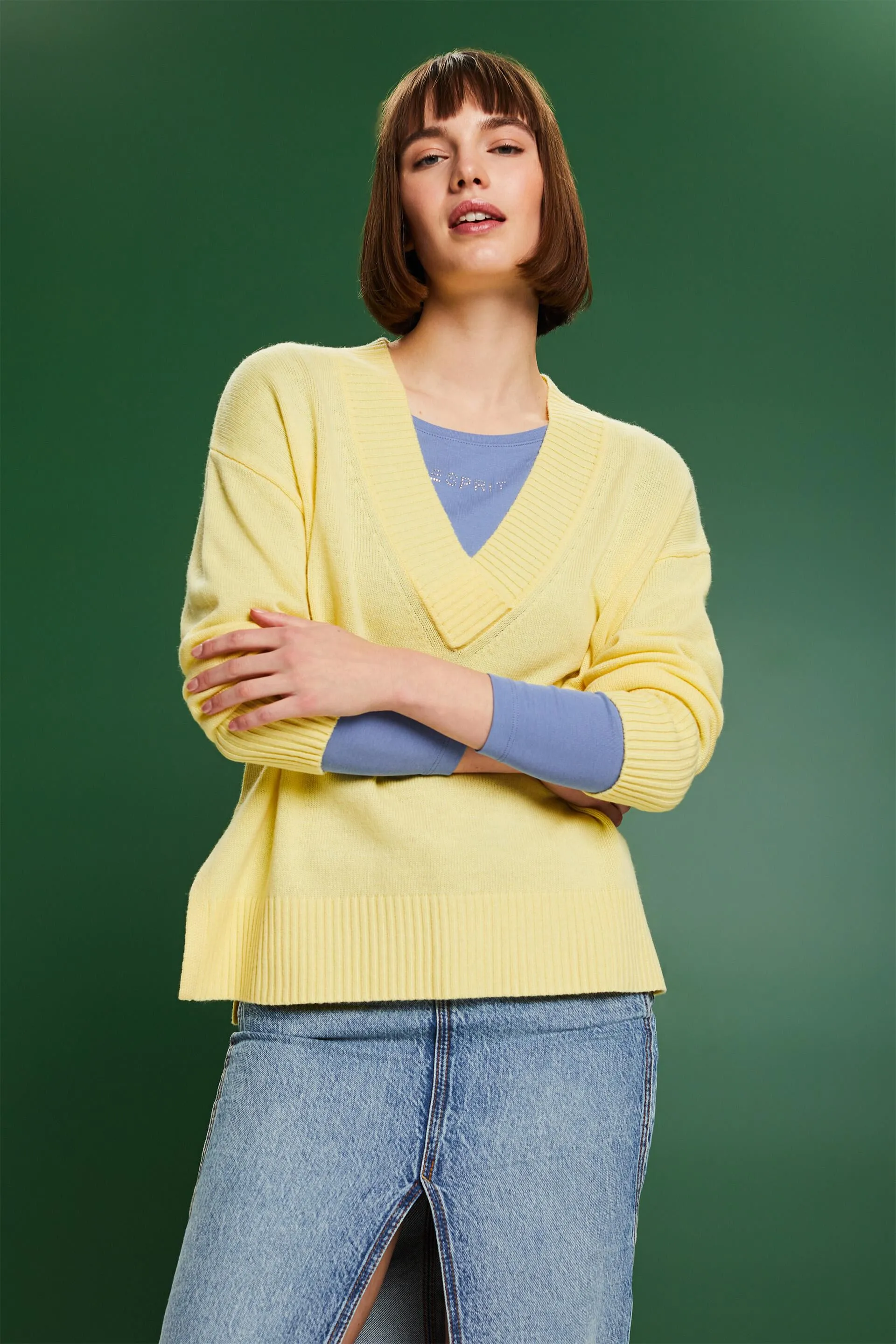 Pullover con scollo a V in misto lana e cashmere