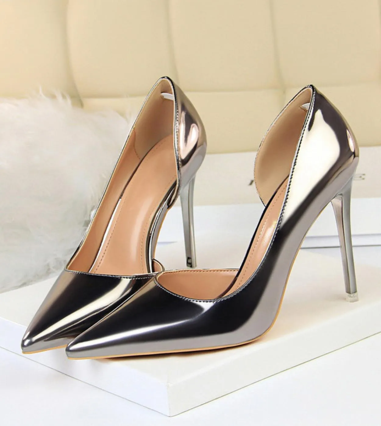 Scarpe con tacco alto da donna 2022 Scarpin oro Scarpe con tacco alto da donna Scarpe con tacco alto da donna