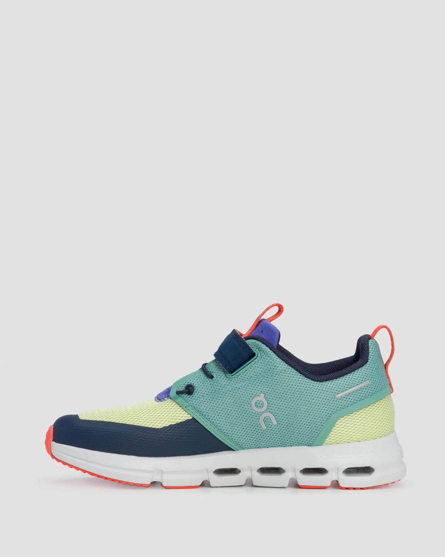 Scarpe sportive da bambino On Running Cloud Play 3KD11432362-green-acacia