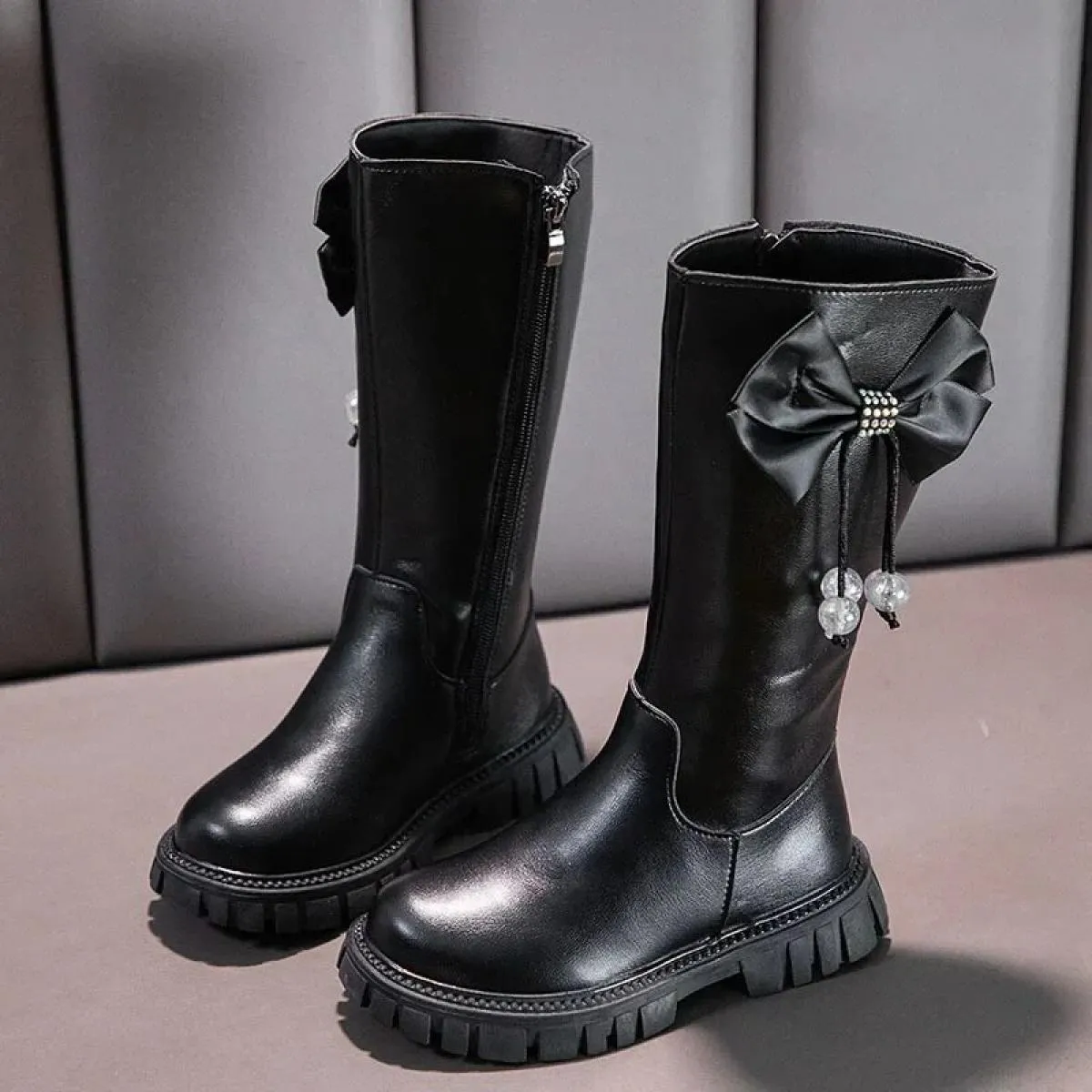 Stivali al ginocchio Scarpe per bambini Nuovo 2024 Moda Bowknot Principessa Stivali alti Ragazze Bambini Nappe Pelle morbida Pla