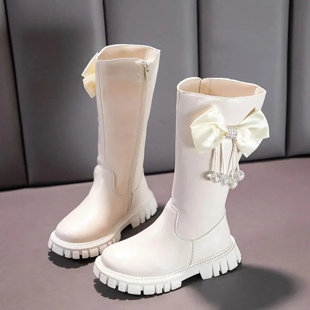 Stivali al ginocchio Scarpe per bambini Nuovo 2024 Moda Bowknot Principessa Stivali alti Ragazze Bambini Nappe Pelle morbida Pla