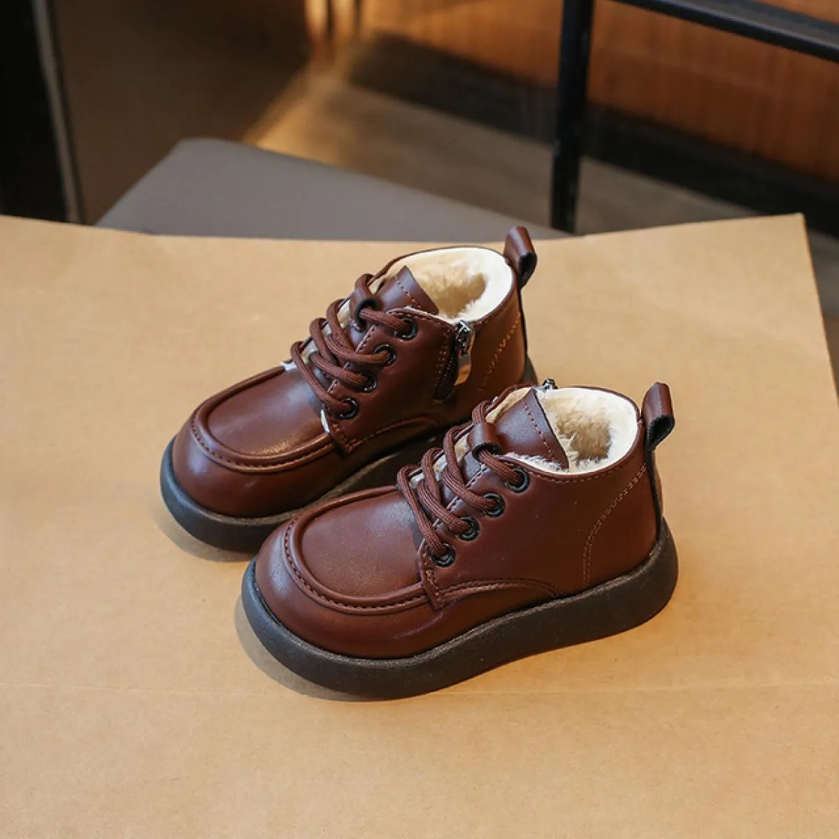 Stivali alti in pelle Pu per bambini Stivali morbidi classici foderati per bambini Ragazzi Ragazze Scarpe da scuola invernali Nu