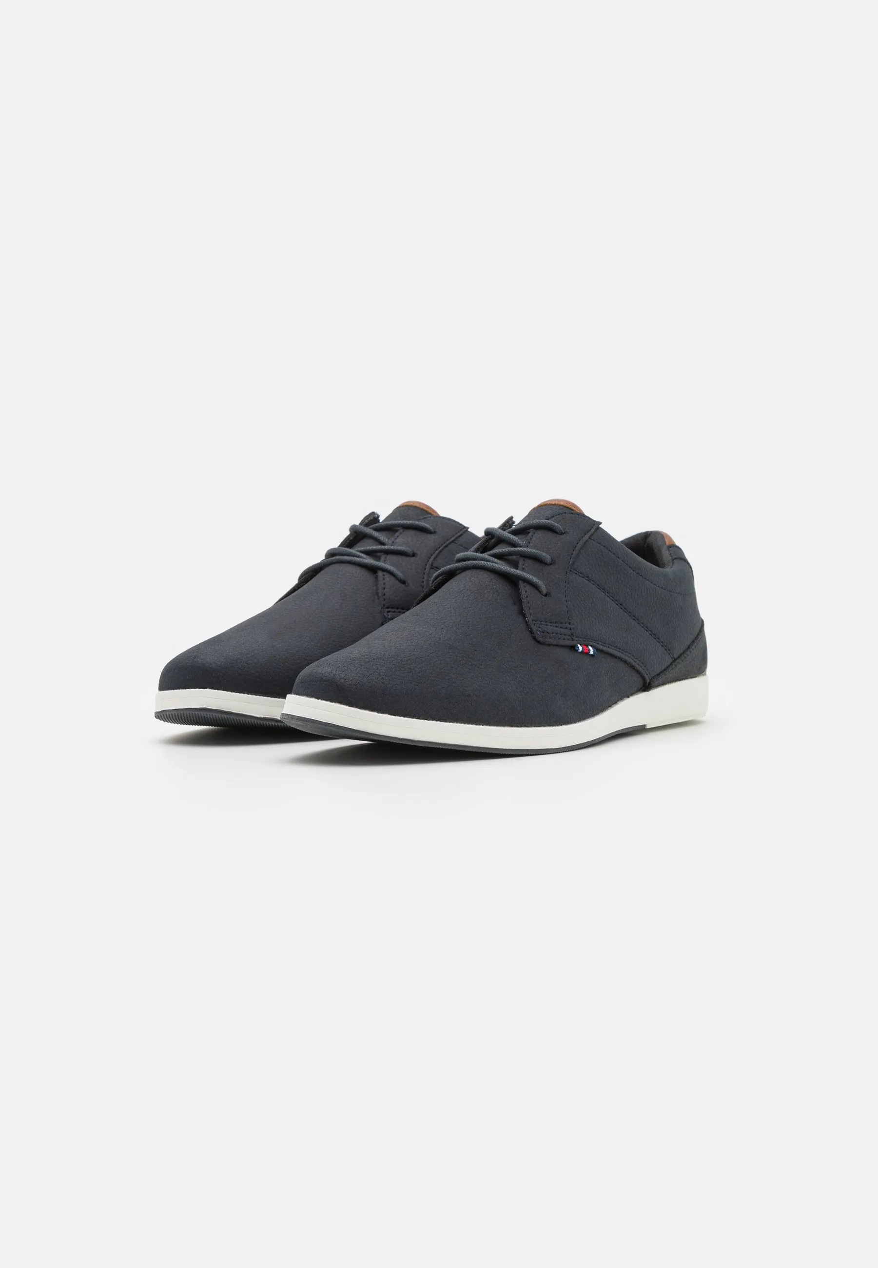 Stringate sportive