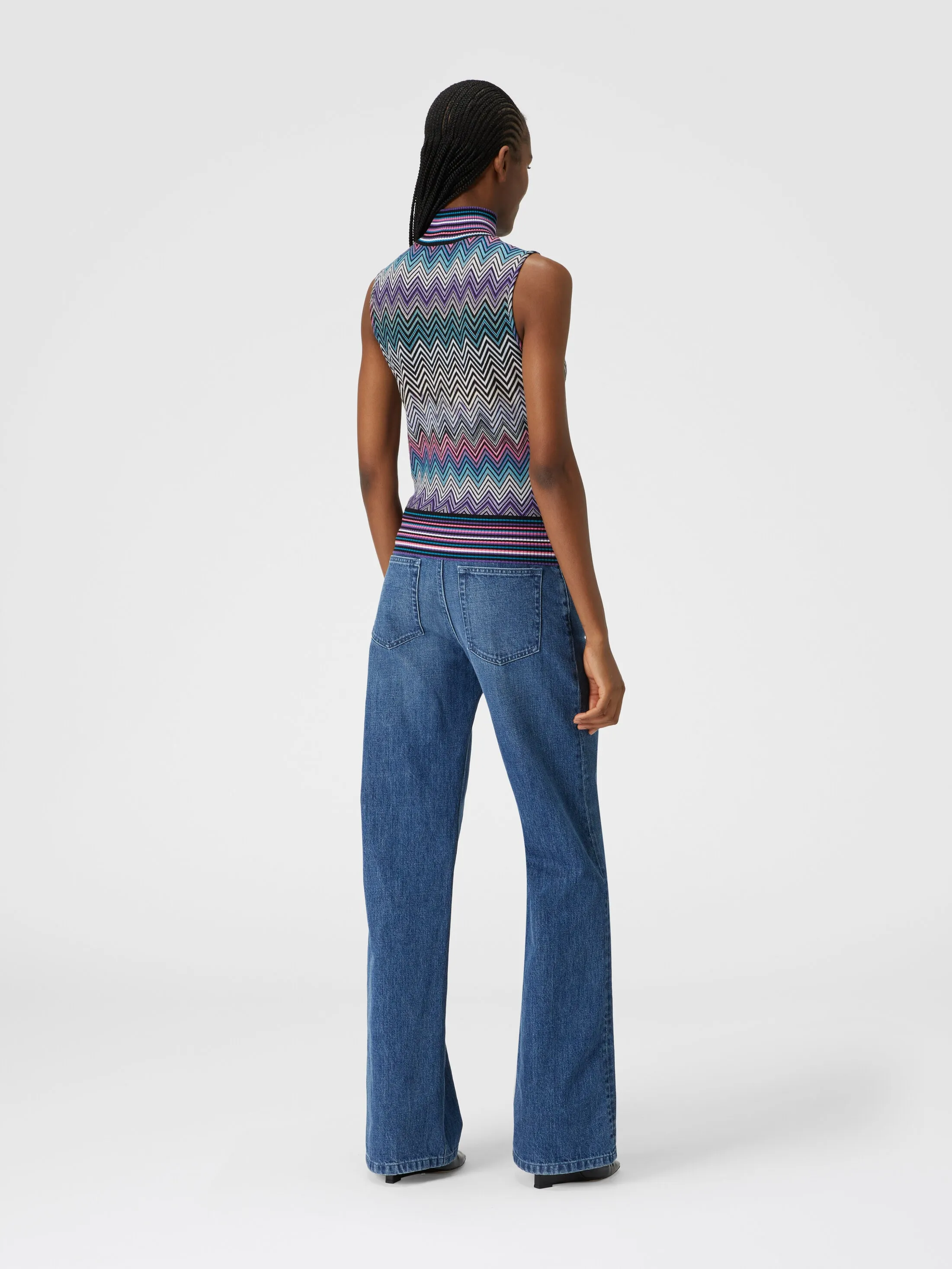 Top senza maniche a collo alto in lana zig zag