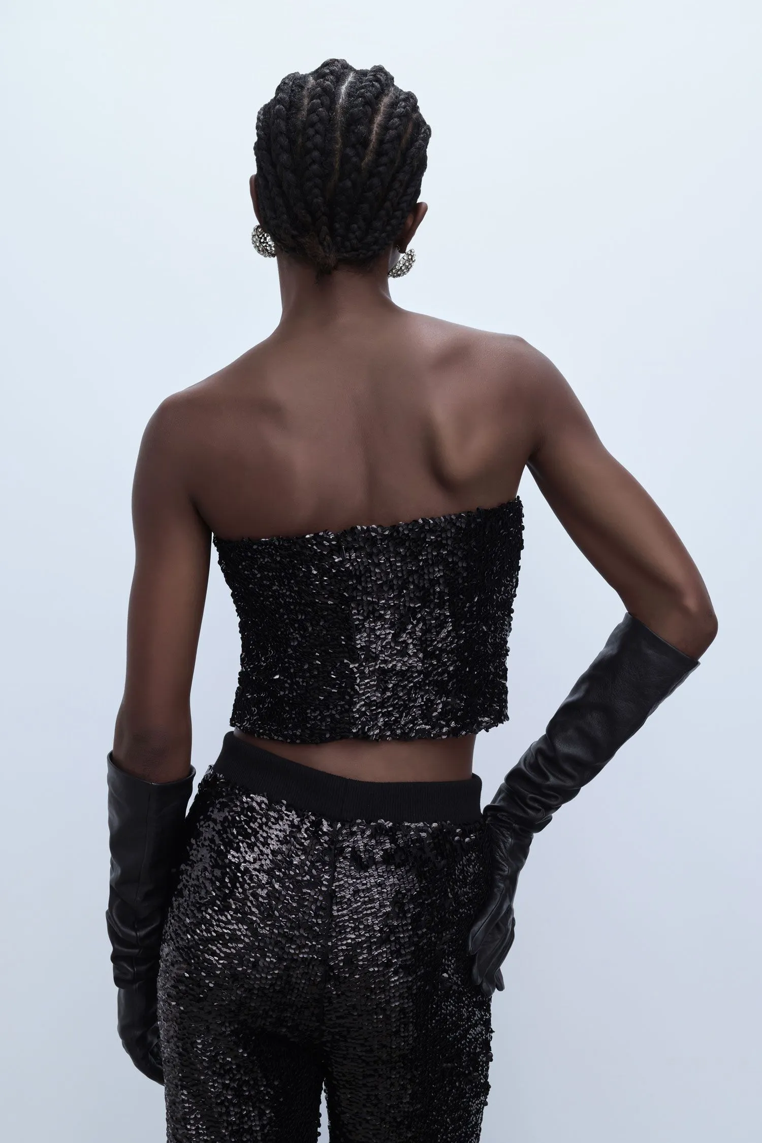  Top senza maniche con paillettes     
